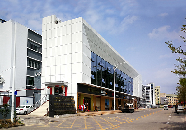 洪湖住宅公寓幕墙修缮